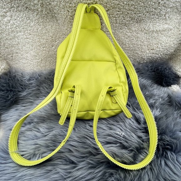 Steve Madden BJayaa Neon Green Convertible Sling Backpack Crossbody Tik Tok NWT - Picture 9 of 12